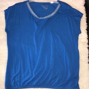 Blouse worn a few times in perfect condition